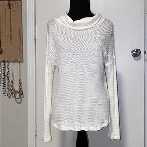 NWOT Fab’rik top lightweight sweater